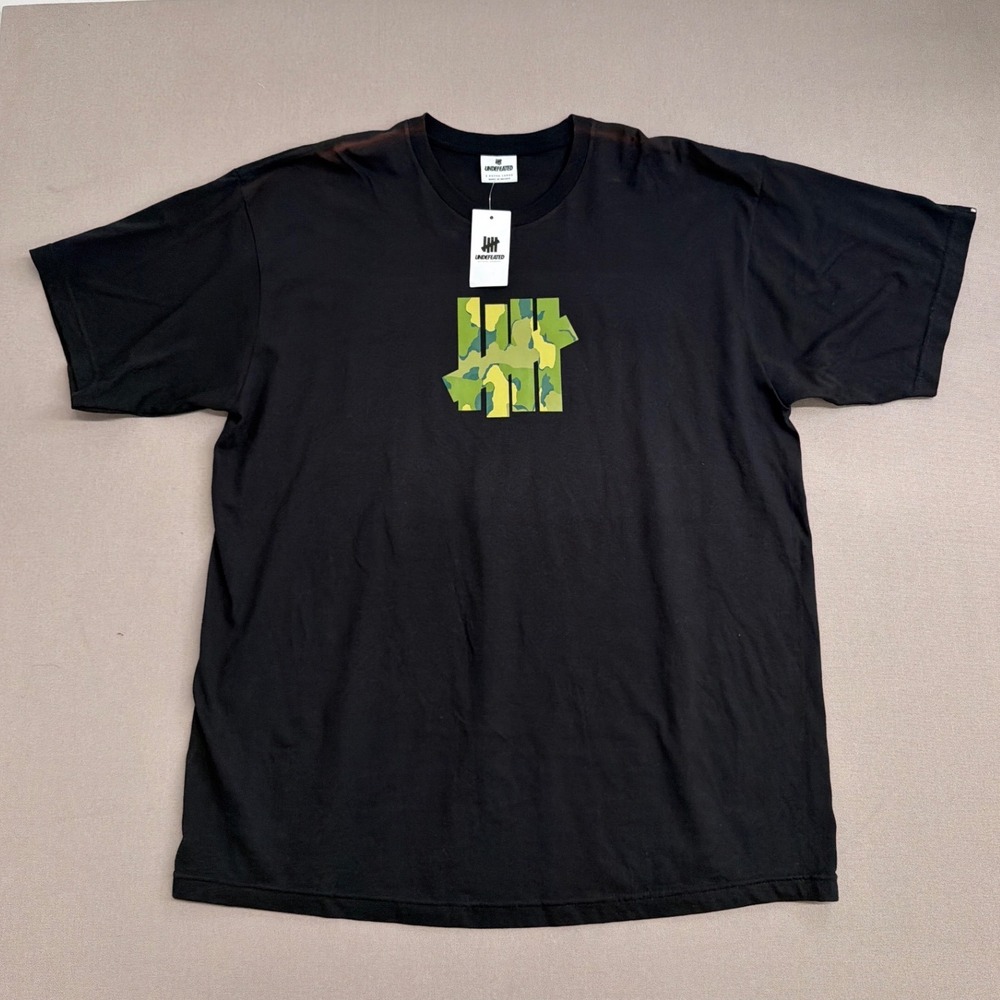 Undefeated Mens 5 Strike Camo Logo T-Shirt Black XL NWT Sun Faded 2378